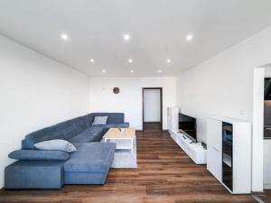 Prodej bytu 3+1, Bohumín, Tovární, 74 m2