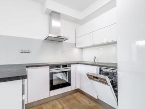 Pronájem bytu 2+kk, Praha - Libeň, Smrčkova, 53 m2