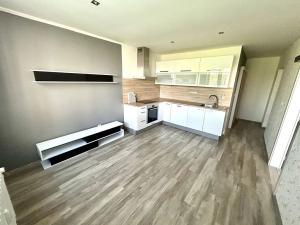 Pronájem bytu 2+kk, Hradec Králové, Durychova, 47 m2