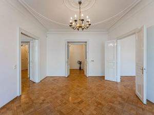 Pronájem bytu 2+1, Praha - Vinohrady, Italská, 110 m2