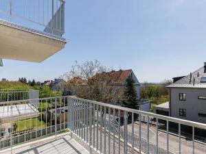 Pronájem bytu 2+kk, Praha - Břevnov, Bělohorská, 50 m2