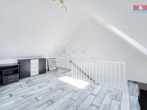 Prodej rodinného domu, Karlovy Vary, Boční, 104 m2