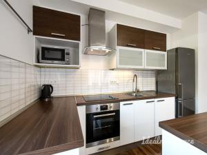 Pronájem bytu 3+kk, Praha - Stodůlky, Plzeňská, 86 m2