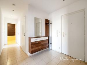 Pronájem bytu 3+kk, Praha - Stodůlky, Plzeňská, 86 m2