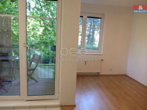 Pronájem bytu 1+kk, Praha - Libeň, Kašparovo náměstí, 28 m2