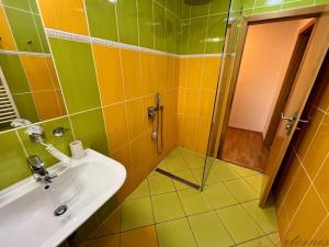 Pronájem bytu 2+1, Ostrava - Poruba, Dělnická, 58 m2