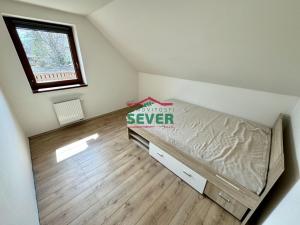 Prodej rodinného domu, Praha - Újezd nad Lesy, 220 m2