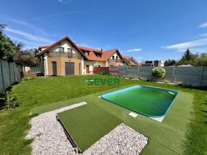 Prodej rodinného domu, Praha - Újezd nad Lesy, 220 m2