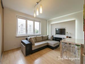 Pronájem bytu 3+kk, Praha - Vinohrady, Nad olšinami, 54 m2