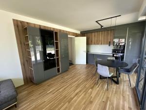 Pronájem bytu 3+kk, Praha - Smíchov, U Blaženky, 80 m2