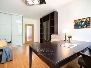 Prodej bytu 3+kk, Praha - Smíchov, U Nikolajky, 108 m2