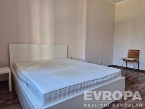 Prodej bytu 2+kk, Praha - Nusle, U Svépomoci, 52 m2