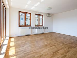 Prodej bytu 3+kk, Praha - Vinohrady, Perucká, 101 m2