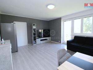 Prodej bytu 3+1, Týnec nad Sázavou - Chrást nad Sázavou, 71 m2