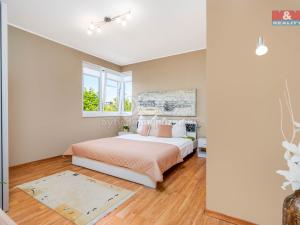 Prodej rodinného domu, Praha - Pitkovice, Kozáková, 326 m2