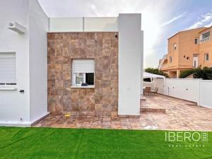 Prodej rodinného domu, Orihuela, Španělsko, Paseo Marítimo de Playa Flamenca, 85 m2