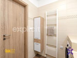 Pronájem bytu 3+1, Vizovice, Masarykovo nám., 78 m2