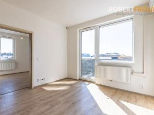 Pronájem bytu 2+kk, Praha - Vysočany, Freyova, 43 m2