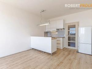 Pronájem bytu 2+kk, Praha - Vysočany, Freyova, 43 m2