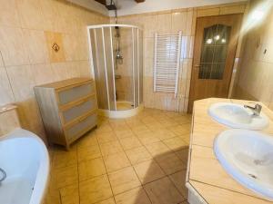 Prodej rodinného domu, Příbor, Lesní, 200 m2