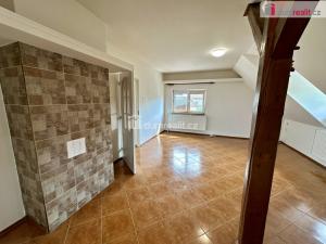Prodej rodinného domu, Kostomlaty pod Milešovkou, Pod kovárnou, 160 m2