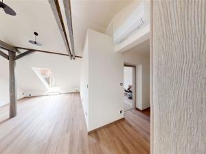 Prodej bytu 2+kk, Praha - Hloubětín, Konzumní, 60 m2