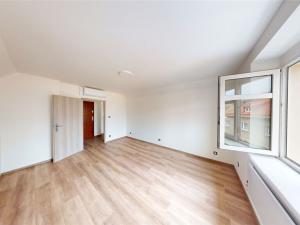 Prodej bytu 2+kk, Praha - Hloubětín, Konzumní, 60 m2