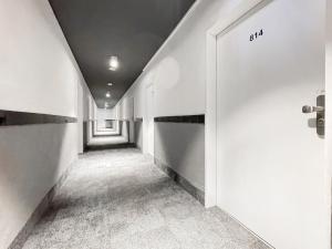 Pronájem bytu 1+kk, Praha - Střížkov, Děčínská, 26 m2