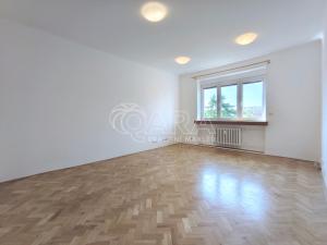 Pronájem bytu 1+1, Praha - Vršovice, Ruská, 54 m2