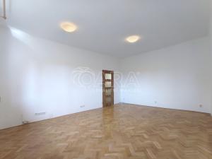 Pronájem bytu 1+1, Praha - Vršovice, Ruská, 54 m2