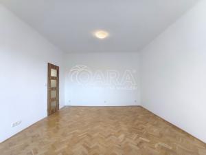 Pronájem bytu 1+1, Praha - Vršovice, Ruská, 54 m2