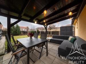 Prodej rodinného domu, Kutná Hora, Zvěřinova, 198 m2