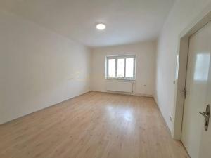 Pronájem bytu 3+1, Olomouc, Dukelská, 86 m2
