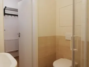 Pronájem bytu 1+kk, Praha - Vršovice, Karpatská, 23 m2