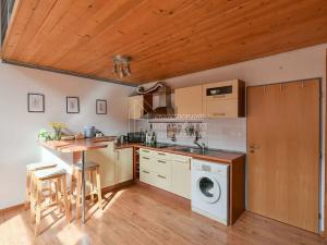 Pronájem atypického bytu, Praha - Libeň, Novákových, 44 m2