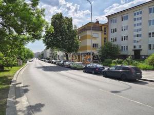 Pronájem bytu 1+1, Praha - Vršovice, Ruská, 54 m2