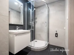 Pronájem bytu 1+kk, Praha - Háje, Výstavní, 32 m2