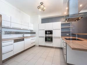 Pronájem bytu 3+kk, Praha - Vinohrady, Korunní, 96 m2