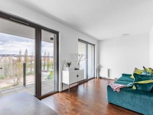 Pronájem bytu 2+kk, Praha - Karlín, Za Karlínským přístavem, 60 m2