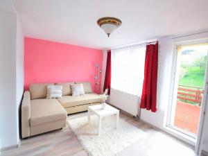 Prodej vícegeneračního domu, Králův Dvůr, 276 m2