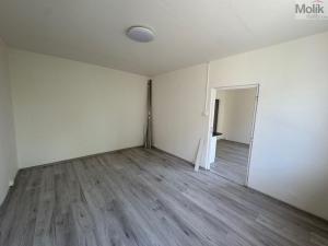 Pronájem bytu 1+1, Most, Česká, 34 m2