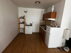 Pronájem bytu 2+kk, Praha - Háje, Jurkovičova, 63 m2