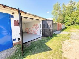 Prodej garáže, Krnov - Pod Bezručovým vrchem, Hlubčická, 19 m2