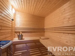 Prodej rodinného domu, Bojanovice - Senešnice, Senešnice, 260 m2