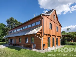 Prodej komerční nemovitosti, Bojanovice - Senešnice, Senešnice, 260 m2