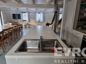 Prodej komerční nemovitosti, Bojanovice - Senešnice, Senešnice, 260 m2