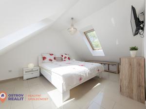 Prodej rodinného domu, Všemina, 286 m2
