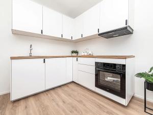 Prodej bytu 3+kk, Praha - Malešice, Káranská, 56 m2