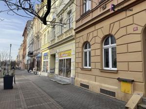 Pronájem obchodního prostoru, Karlovy Vary, Moskevská, 24 m2