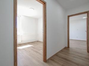 Pronájem bytu 2+kk, Hluboká nad Vltavou, Nerudova, 47 m2